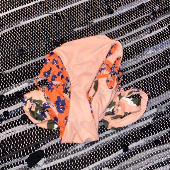 The Bikini Lab feline cut out one piece sz L - Picture 5 of 9